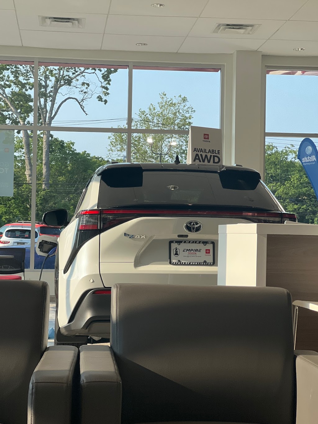 Empire Toyota of Huntington | 1030 E Jericho Turnpike, Huntington Station, NY 11746 | Phone: (631) 498-8302