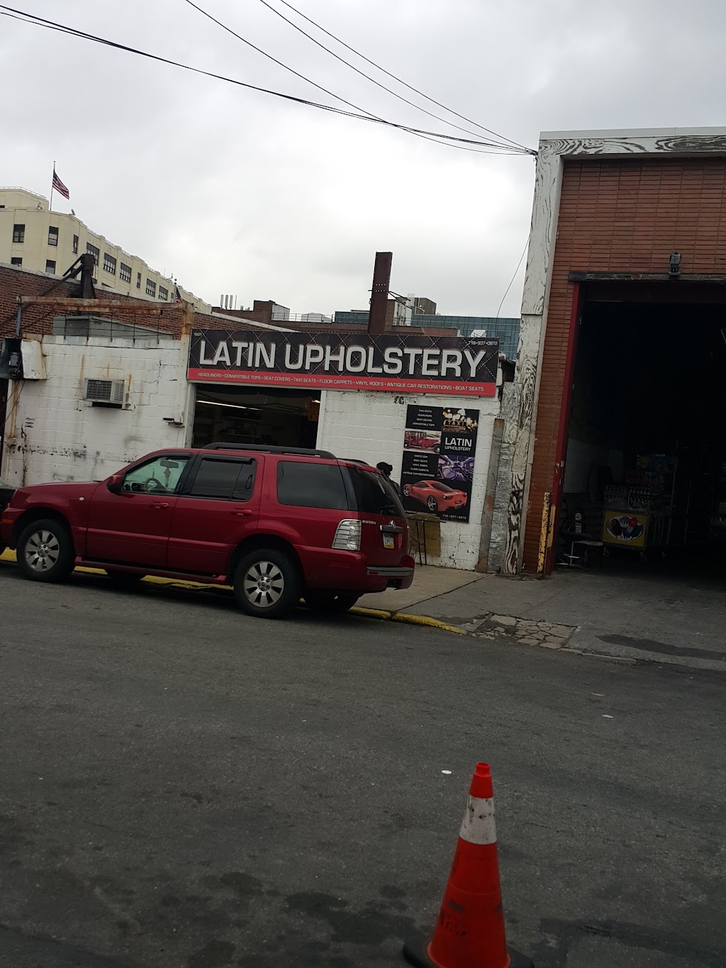 Latin Upholstery Corp | 1001 45th Ave, Queens, NY 11101 | Phone: (718) 937-0972