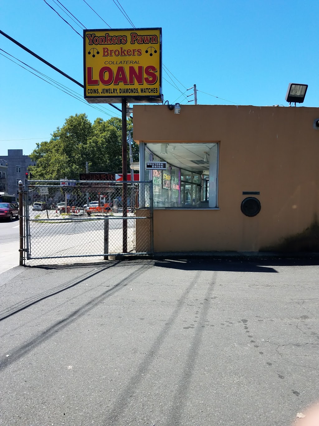 Yonkers Pawn Brokers | 1 Saw Mill River Rd, Yonkers, NY 10701 | Phone: (914) 227-6341