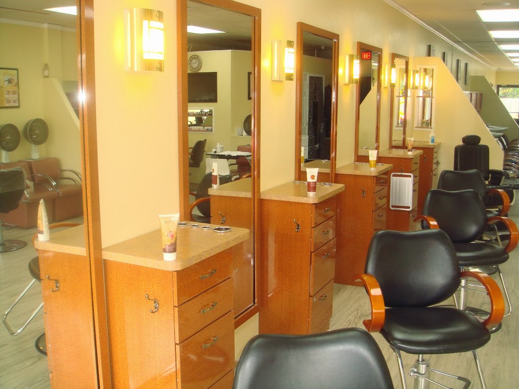 Great Hands Hair Salon | 231 Robbins Ln Unit 3, Syosset, NY 11791 | Phone: (516) 931-0445