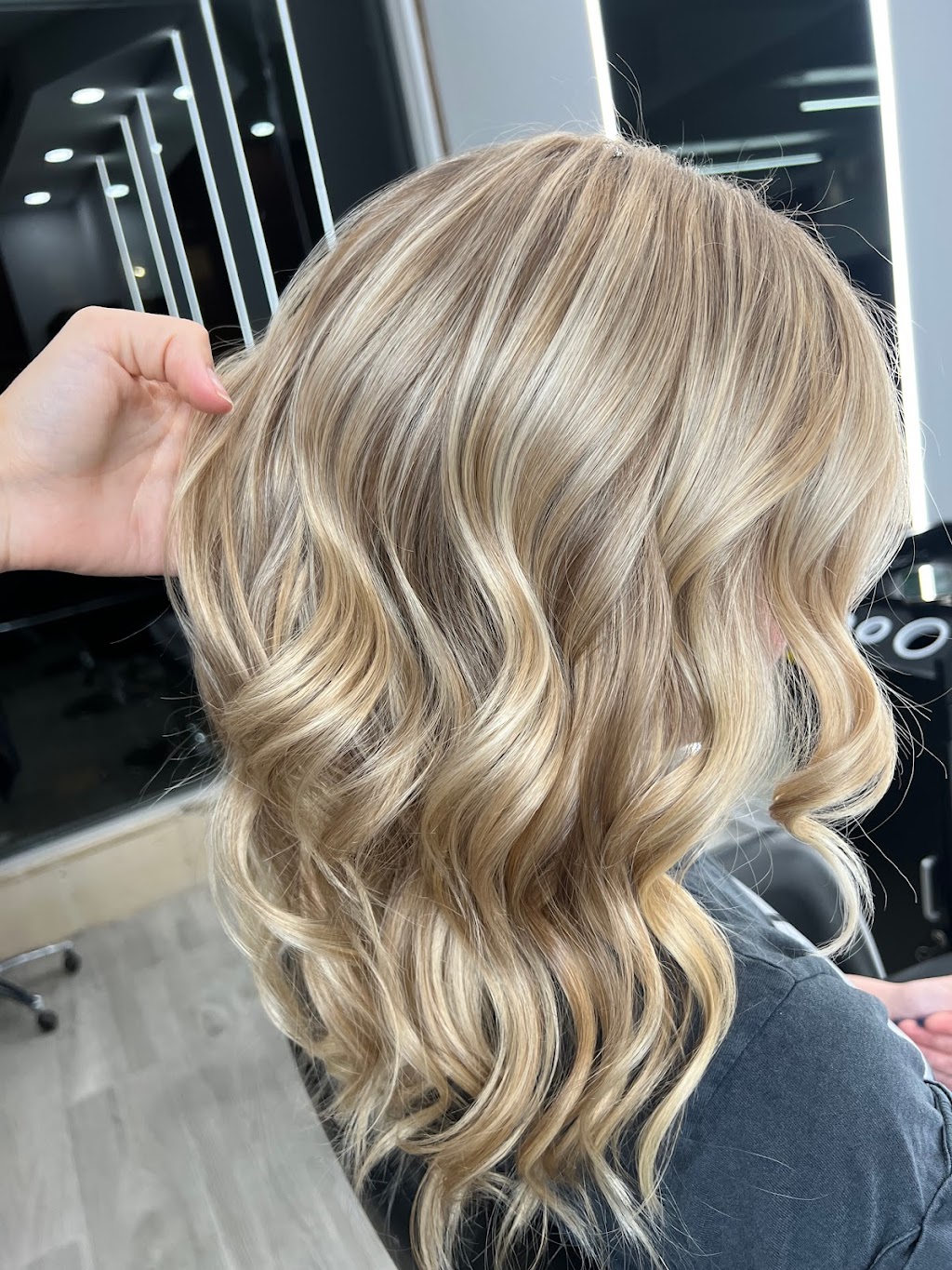 Lianel Balayage | 1105 Avenue U, Brooklyn, NY 11223 | Phone: (929) 490-9867