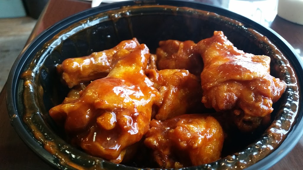 Wings Plus | 18 Haven Ave, Port Washington, NY 11050 | Phone: (516) 767-9647