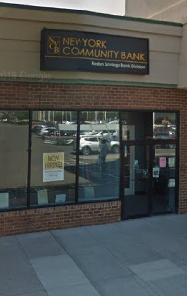 Roslyn Savings Bank, a division of Flagstar Bank, N.A. | Located within Hmart, 336 N Broadway, Jericho, NY 11753 | Phone: (516) 937-6117