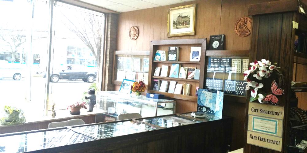 Huntington Stamp & Coin | 1060 E Jericho Turnpike, Huntington, NY 11743 | Phone: (631) 421-5230