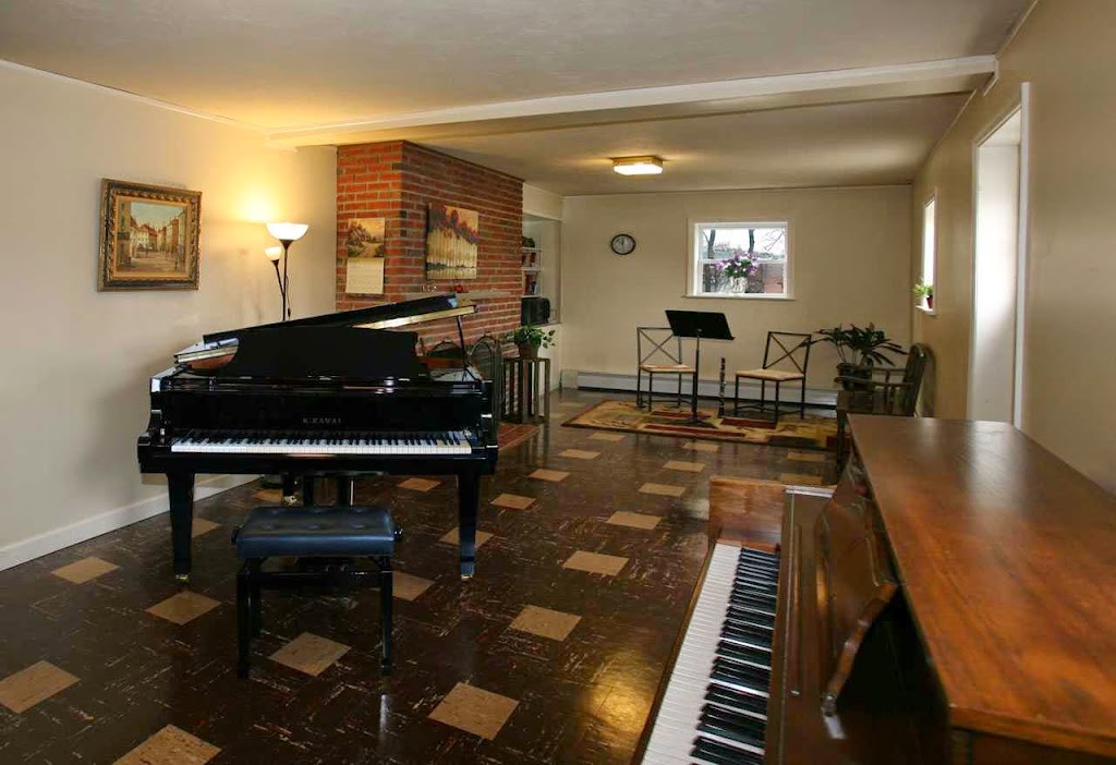 Music Studio Piano & Clarinet Lessons | 1281 California Rd, Eastchester, NY 10709 | Phone: (914) 652-2400