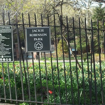 Jackie Robinson Park of Fame | Richmond Hill Ave, Stamford, CT 06902 | Phone: (203) 536-4943