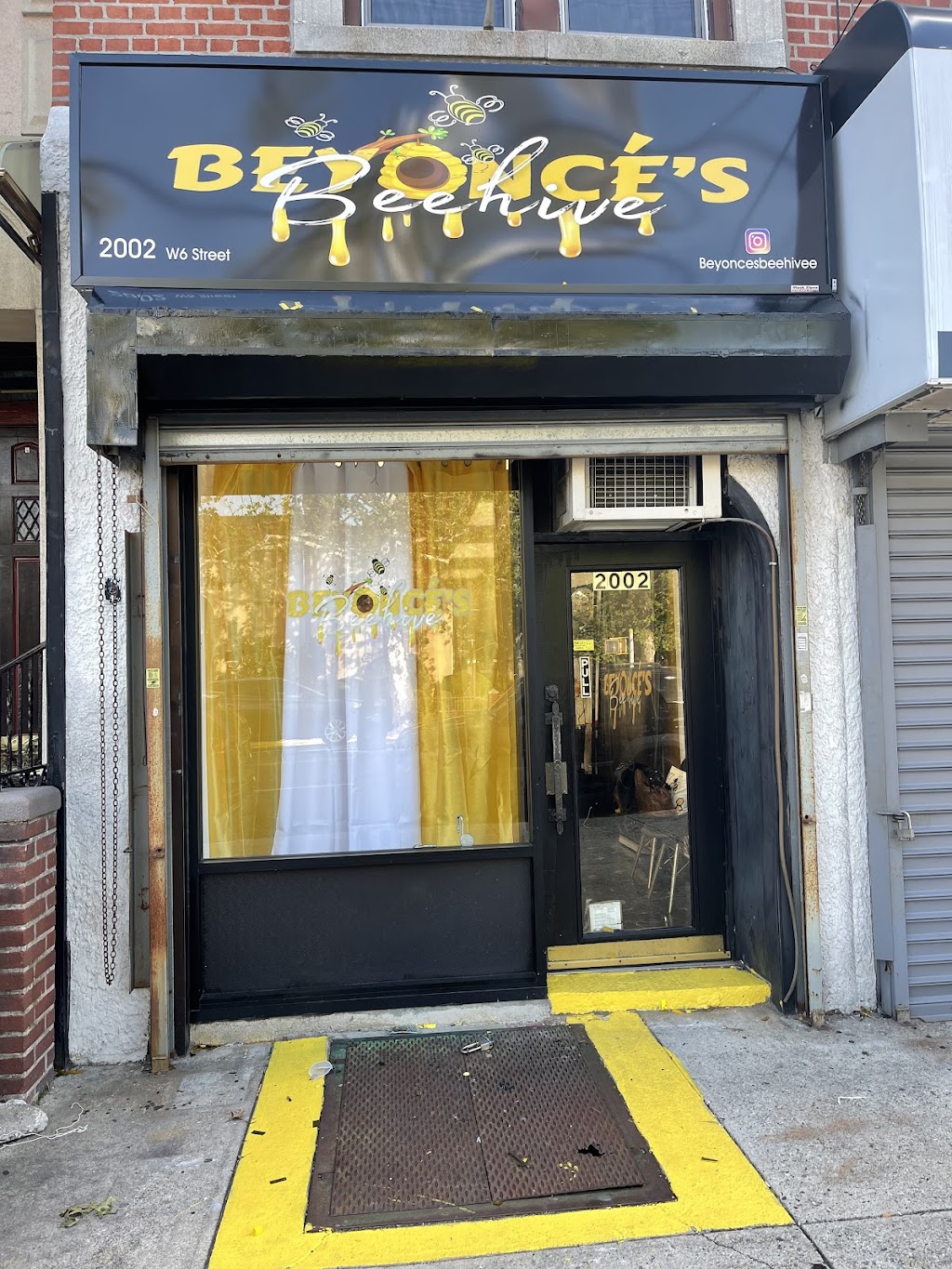 Beyonces beehive | 2002 W 6th St, Brooklyn, NY 11223 | Phone: (917) 525-8918