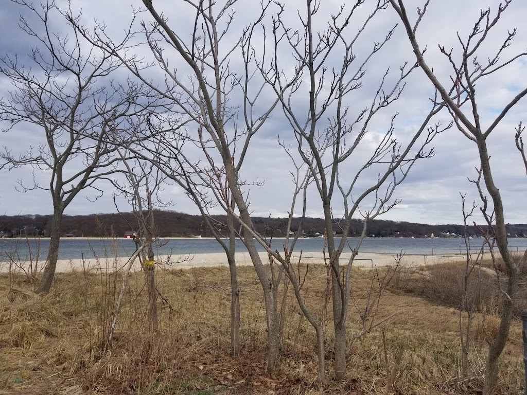 Fleets Cove Beach Park | Fleets Cove Rd, Centerport, NY 11721 | Phone: (631) 351-3000