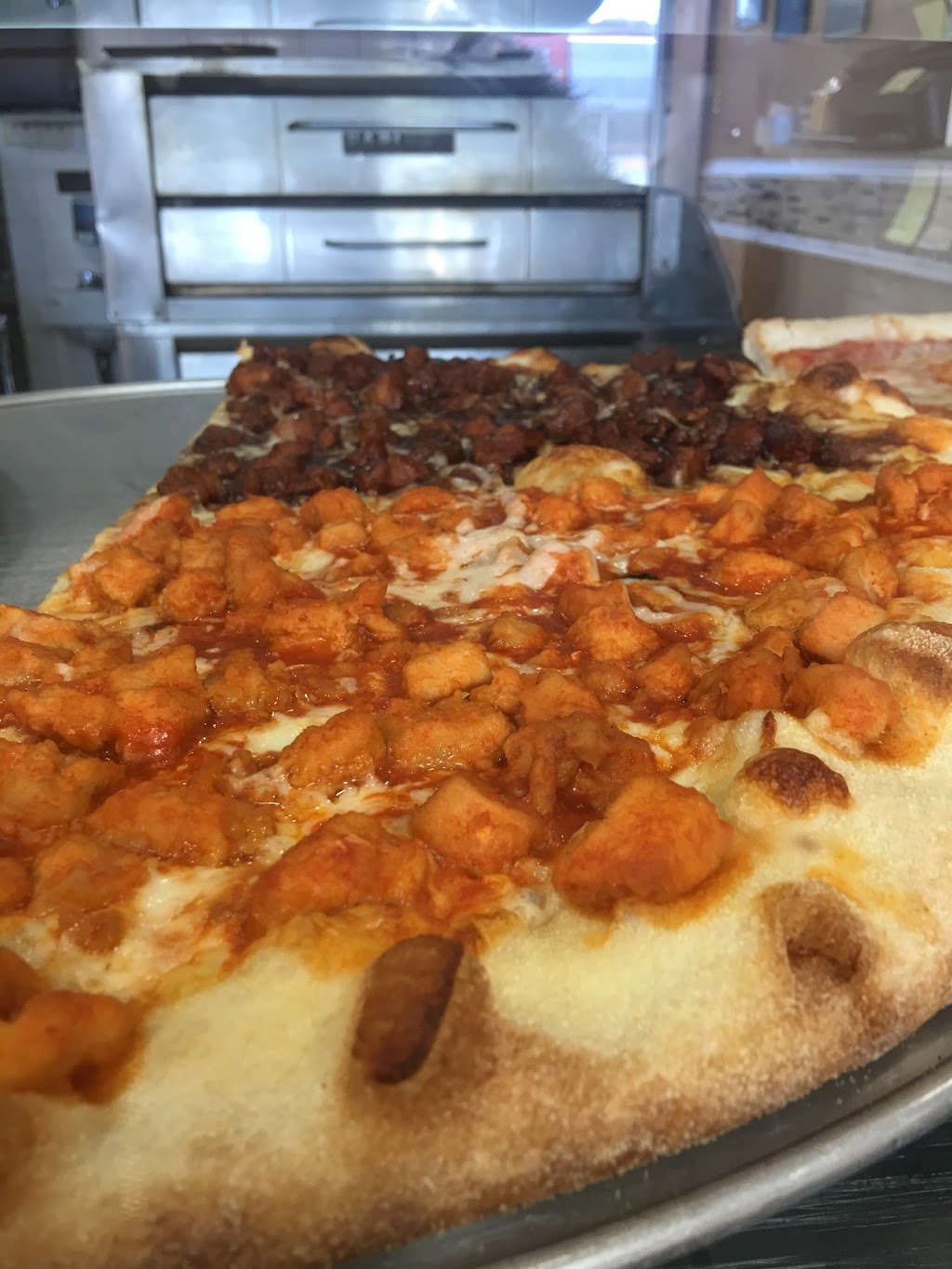 Two Brothers Pizzeria | 3039 Buhre Ave, Bronx, NY 10461 | Phone: (718) 824-6261