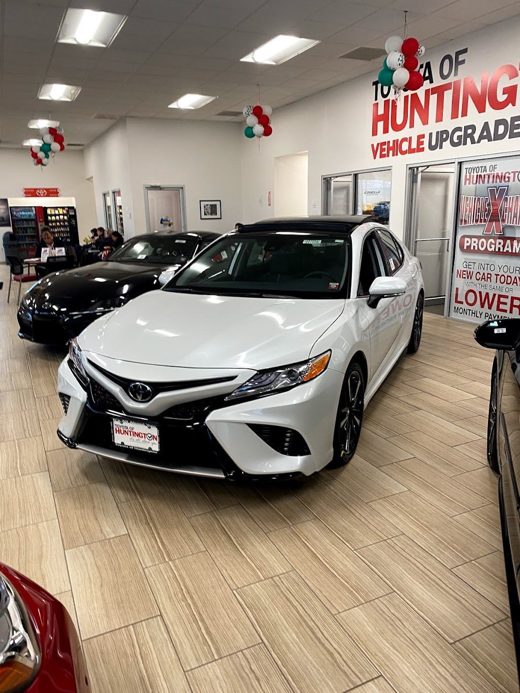 Empire Toyota of Huntington Service | 370 Oakwood Rd, Huntington Station, NY 11746 | Phone: (631) 759-9176