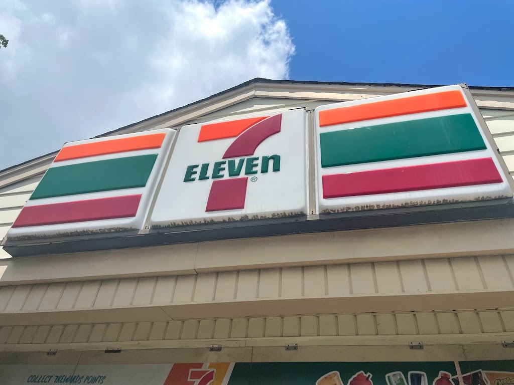 7-Eleven | 282 Merrick Rd, Amityville, NY 11701 | Phone: (631) 598-0061