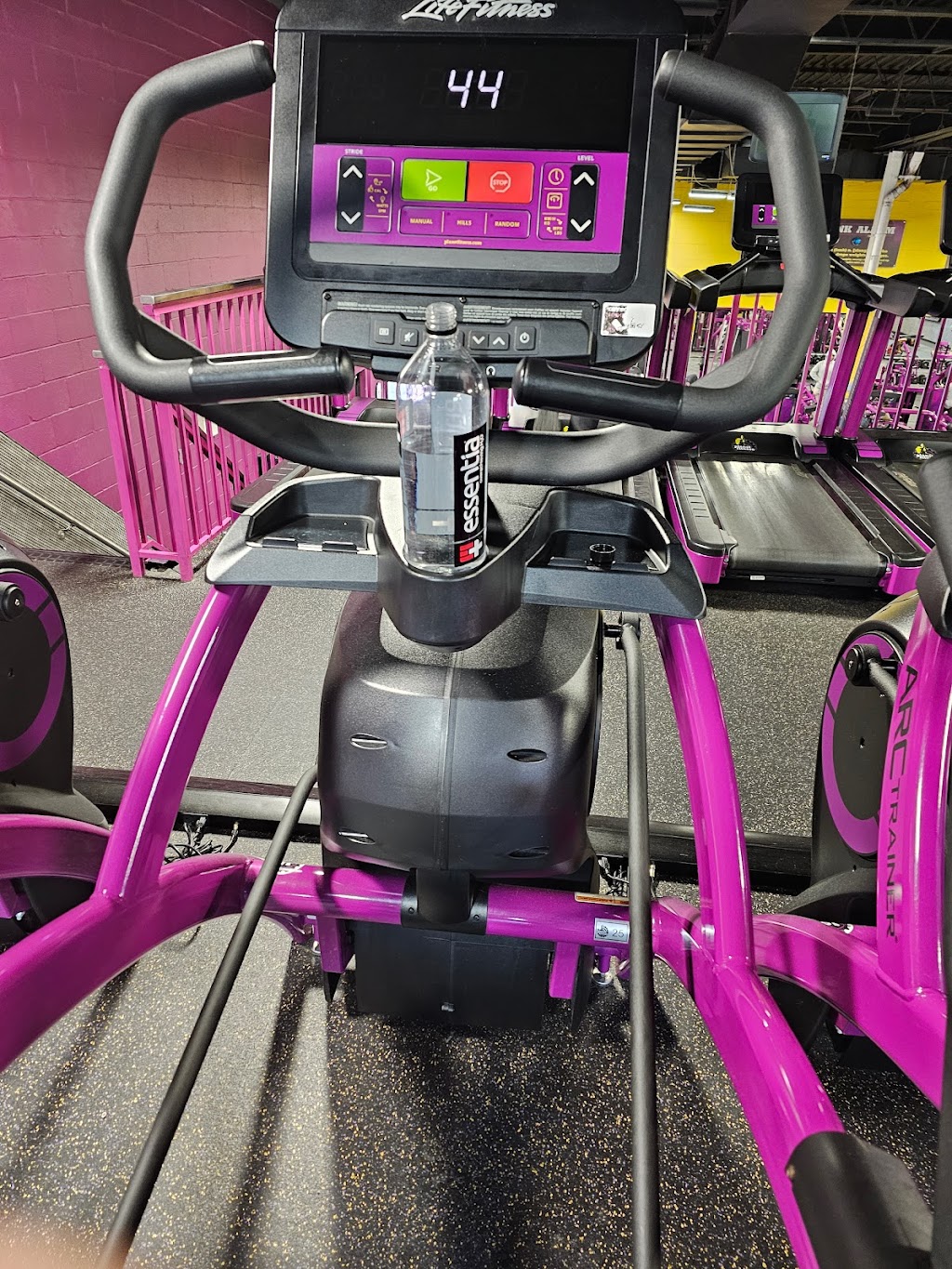 Planet Fitness | 3060 Westchester Ave, Bronx, NY 10461 | Phone: (718) 863-3488