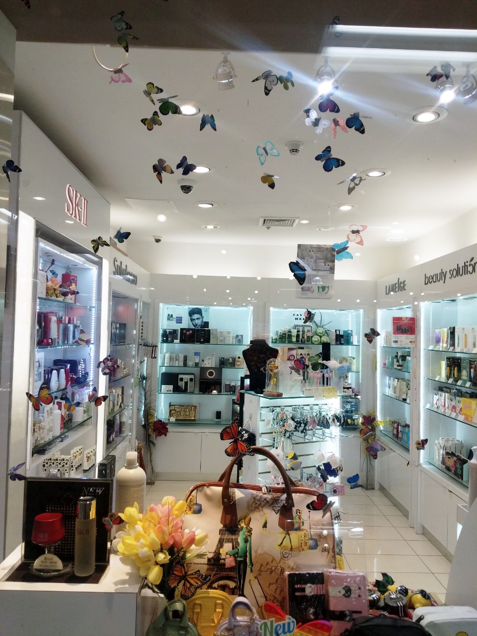 Monas cosmetics Hartsdale (H-Mart) | H-Mart, 371 N Central Ave, Hartsdale, NY 10530 | Phone: (914) 948-4910