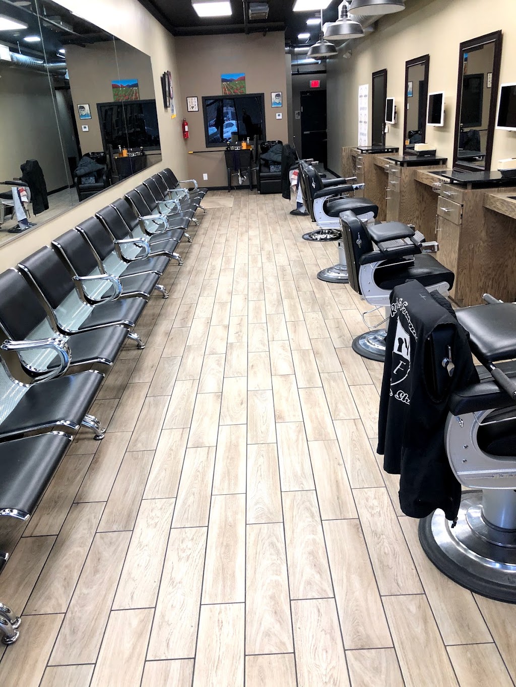 Rich & Famous BarberShop | 475 Bellmore Ave, East Meadow, NY 11554 | Phone: (516) 214-6998