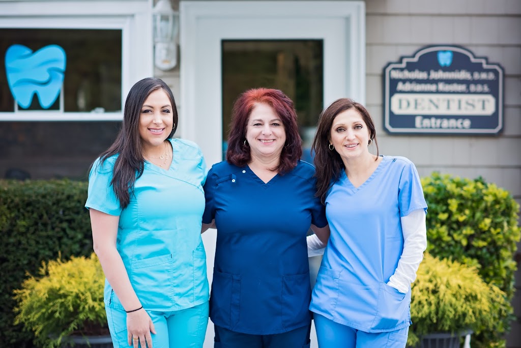 Dr. Adrianne Koster | 5 Weir Ln, Locust Valley, NY 11560 | Phone: (516) 759-2288