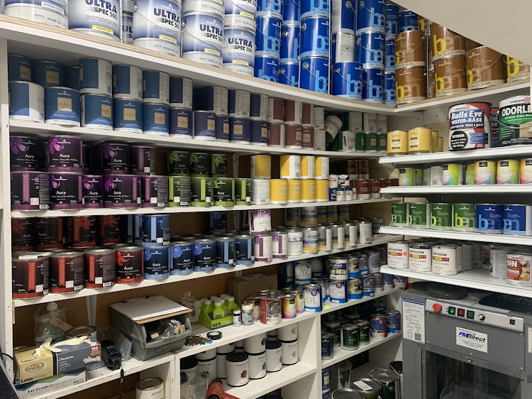 Benjamin Moore store | 267-25 Hillside Avenue, Queens, NY 11004 | Phone: (718) 340-8248