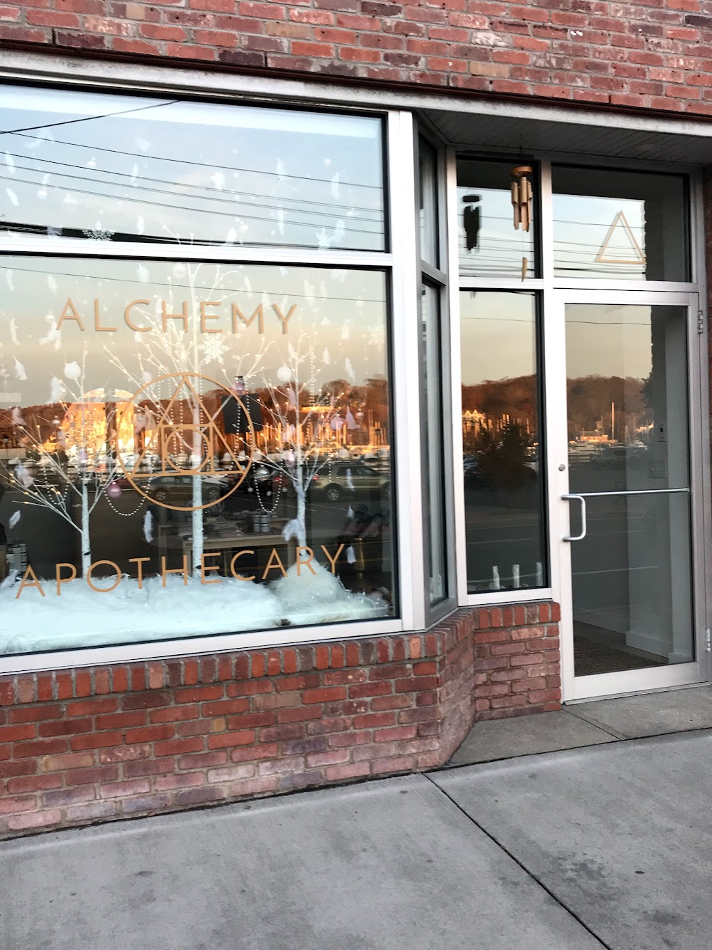 Alchemy Apothecary | 76 New York Ave, Halesite, NY 11743 | Phone: (631) 223-8076