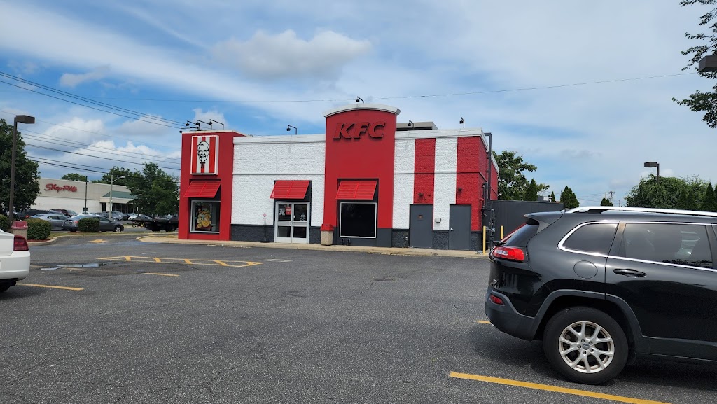 KFC | 3880 Hempstead Tpke, Levittown, NY 11756 | Phone: (631) 259-4272