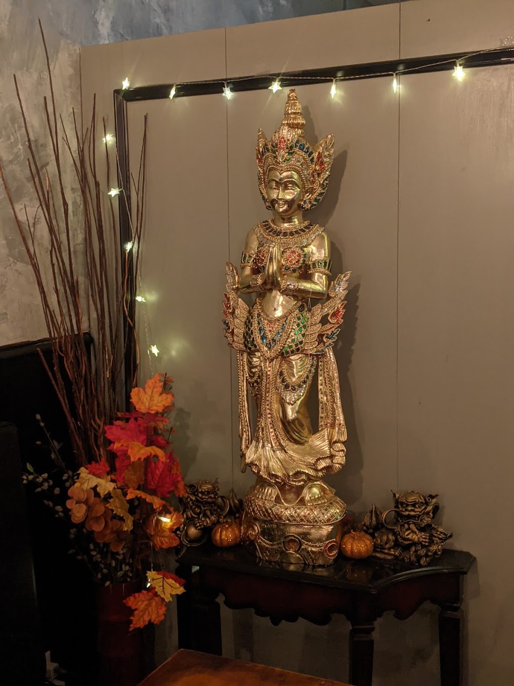 Centre Thai Bistro | 268 Atlantic Ave b, East Rockaway, NY 11518 | Phone: (516) 612-4858