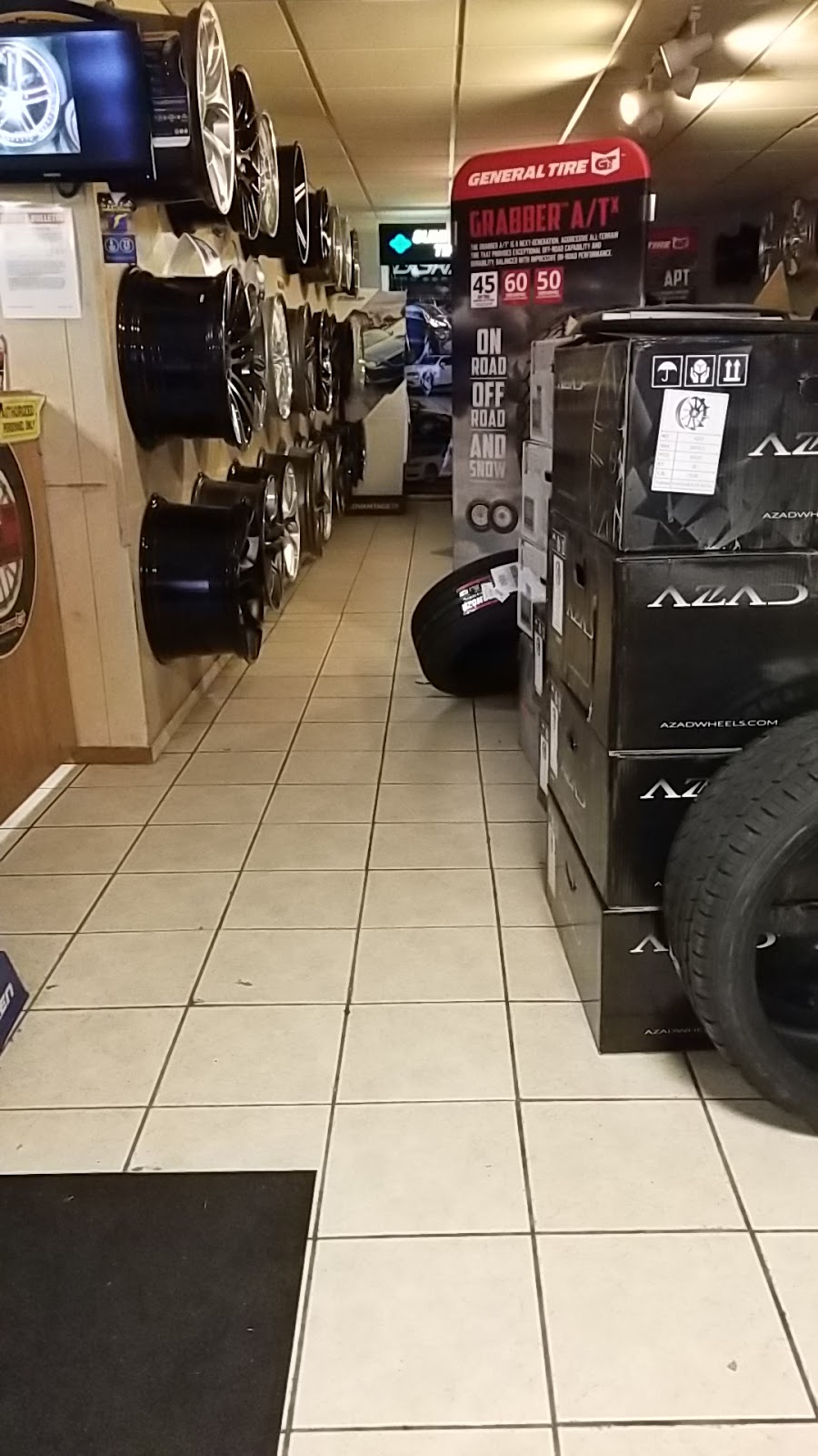 National Discount Tires and Wheels | 1959 Birchall Ave, Bronx, NY 10462 | Phone: (718) 829-8989