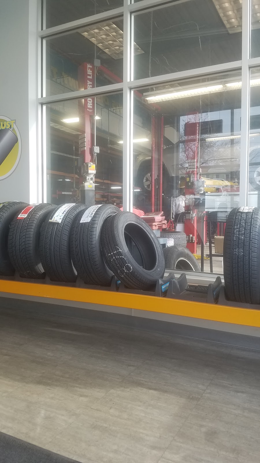 Mavis Discount Tire | 255-25 Jericho Turnpike, Queens, NY 11001 | Phone: (516) 440-3020