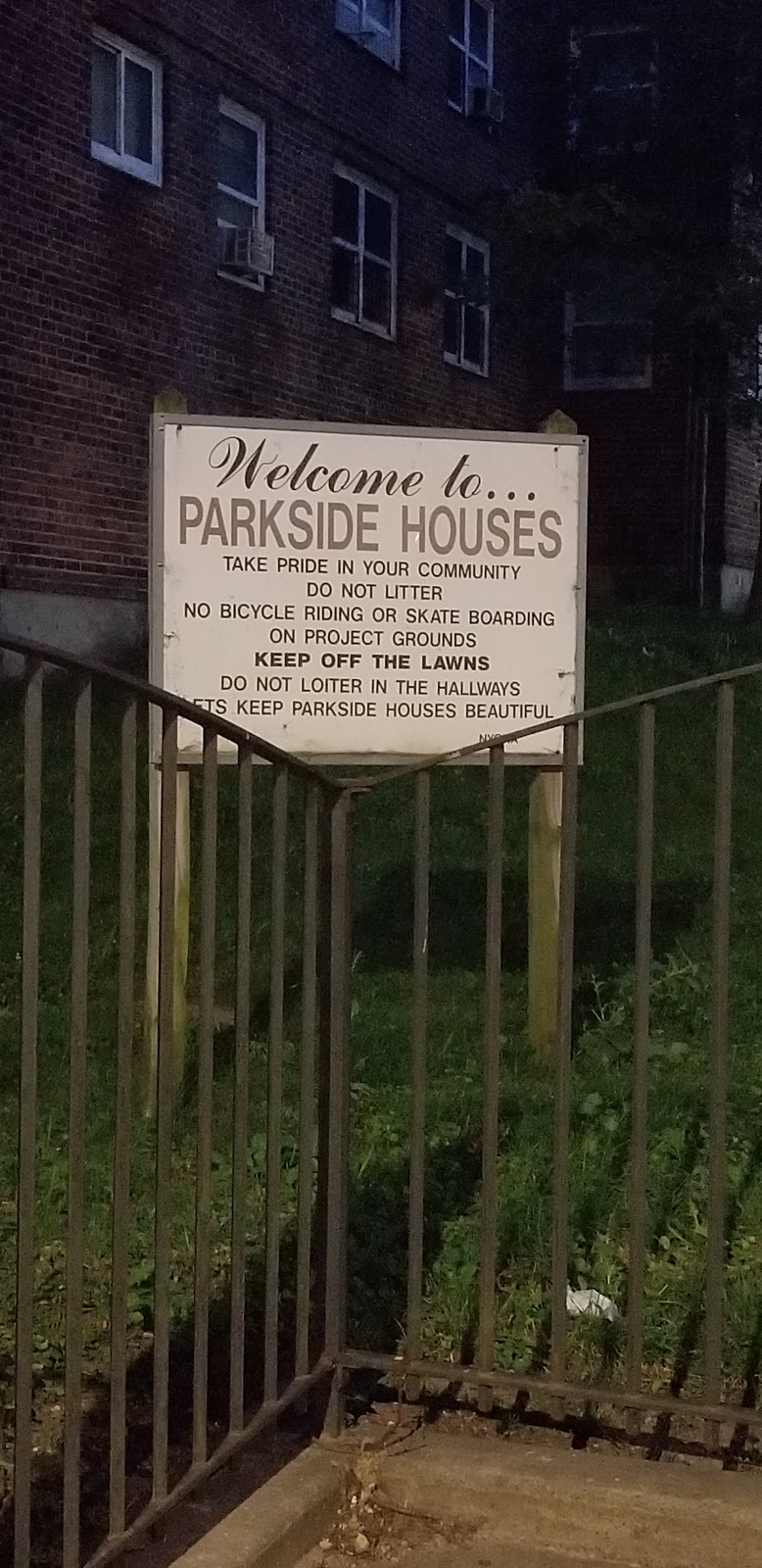 Parkside Houses | 2963 White Plains Rd, Bronx, NY 10467 | Phone: (718) 547-4000