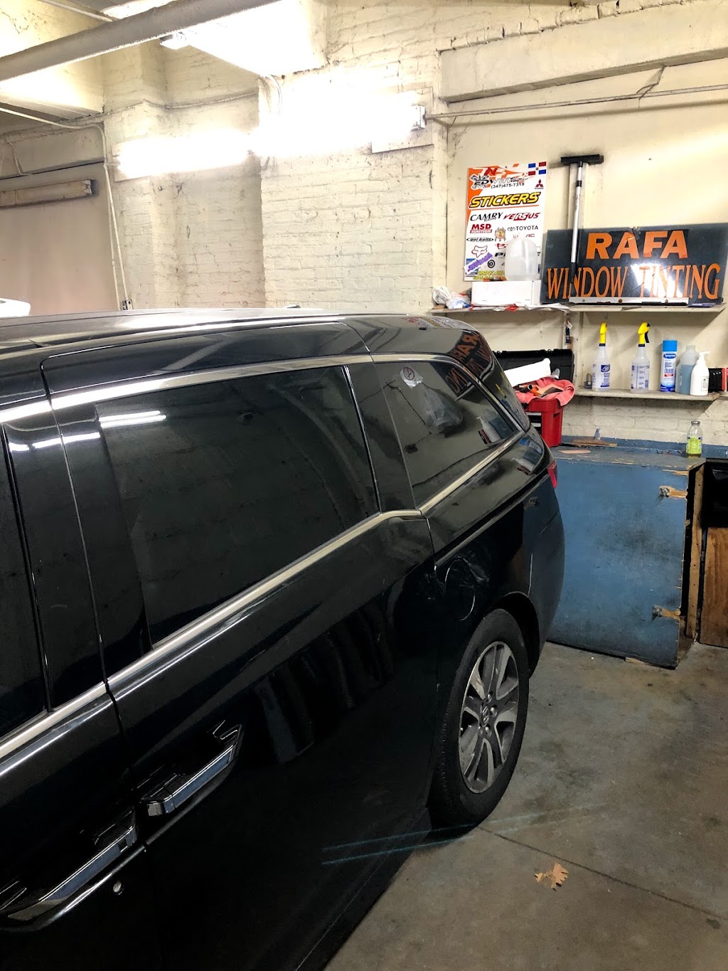 Rafa Professional Window Tint | 284 Dyckman St, New York, NY 10034 | Phone: (646) 316-5464