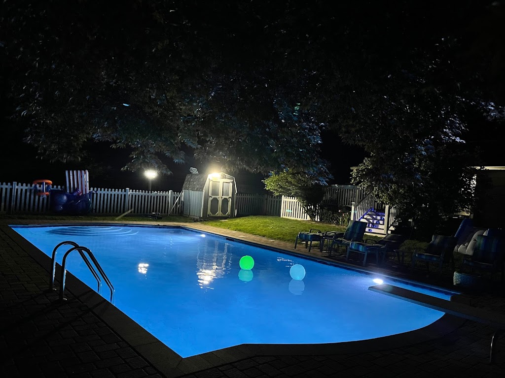 Red Maple Pool | 8 Prairie Rd, Huntington Station, NY 11746 | Phone: (631) 796-8181