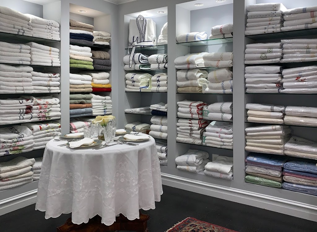 Schweitzer Linen | 1097 Madison Ave, New York, NY 10028 | Phone: (212) 249-8361