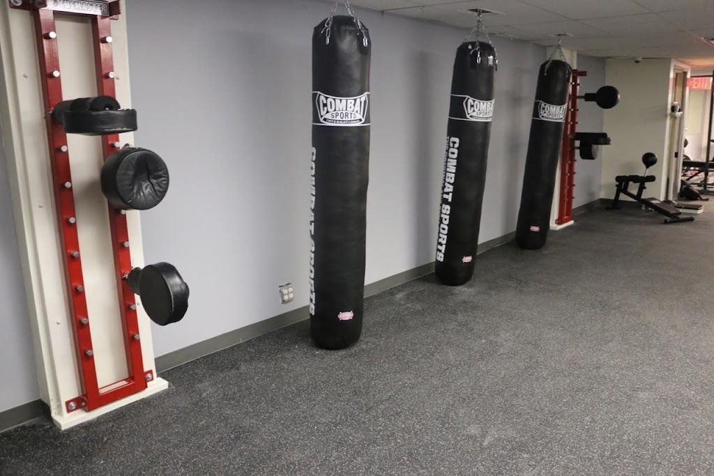 Combat Fitness Training/JKDLI | 1108 Crest Rd W, Merrick, NY 11566 | Phone: (516) 642-7025