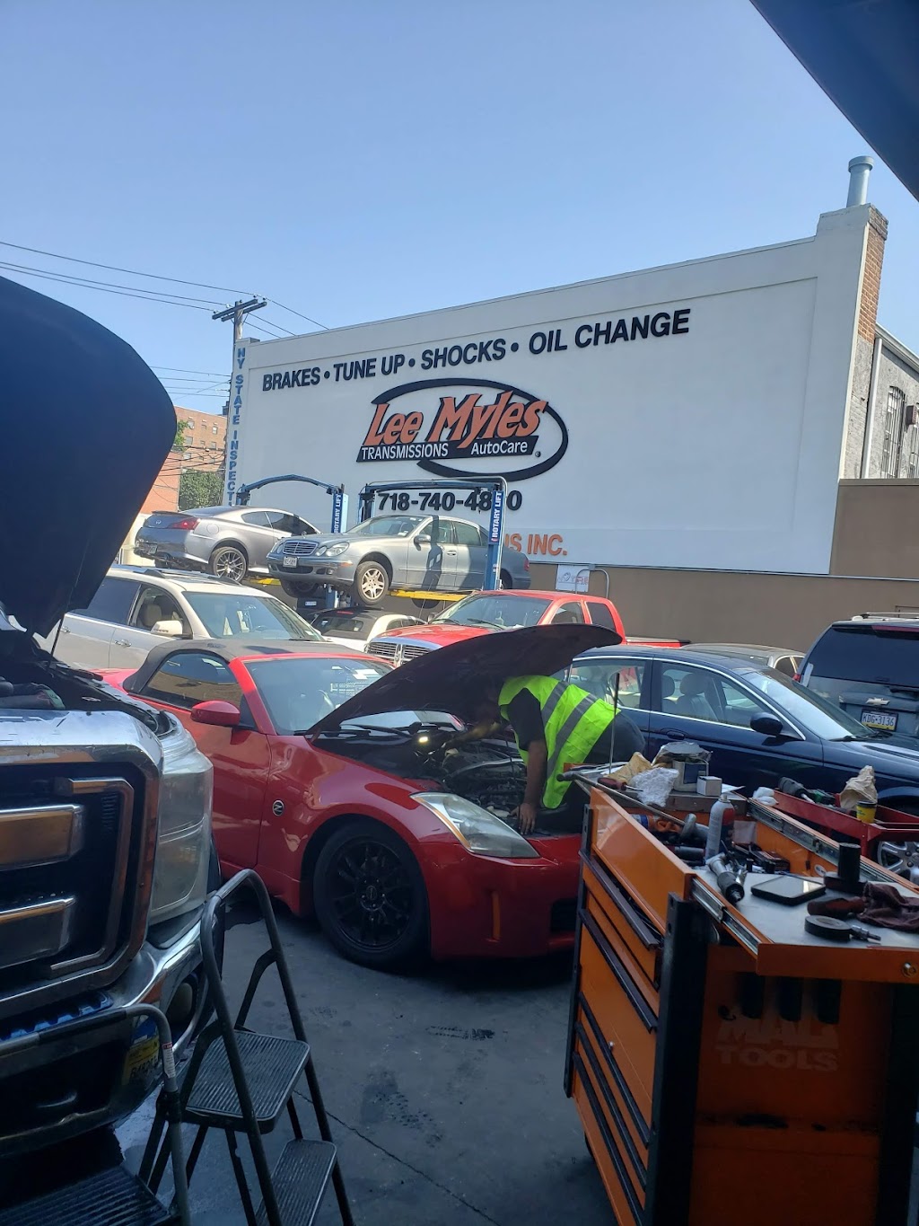 Lee Myles Auto Care and Transmissions | 201-06 Hillside Avenue, Queens, NY 11423 | Phone: (718) 740-4800