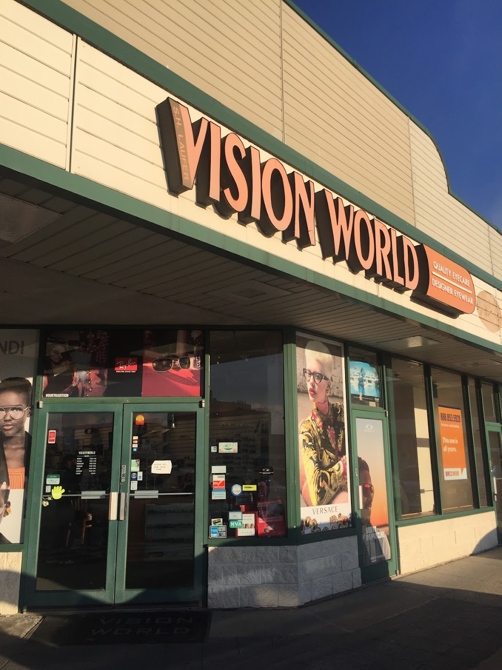 Vision World Garden City | 638 Stewart Ave, Garden City, NY 11530 | Phone: (516) 745-0737