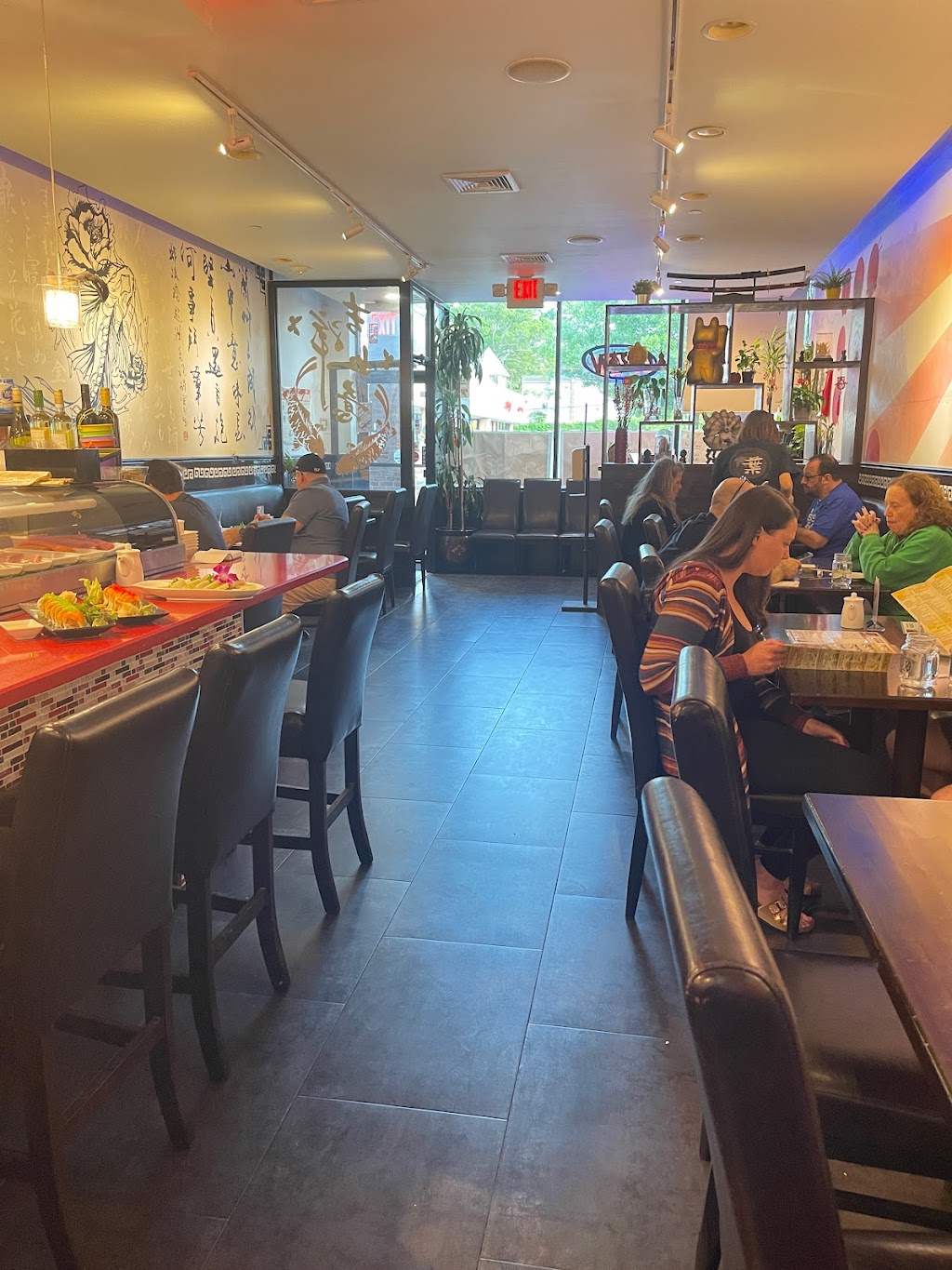 Hazuki Sushi Cuisine | 2028, 207 Forest Ave, Glen Cove, NY 11542 | Phone: (516) 609-2828