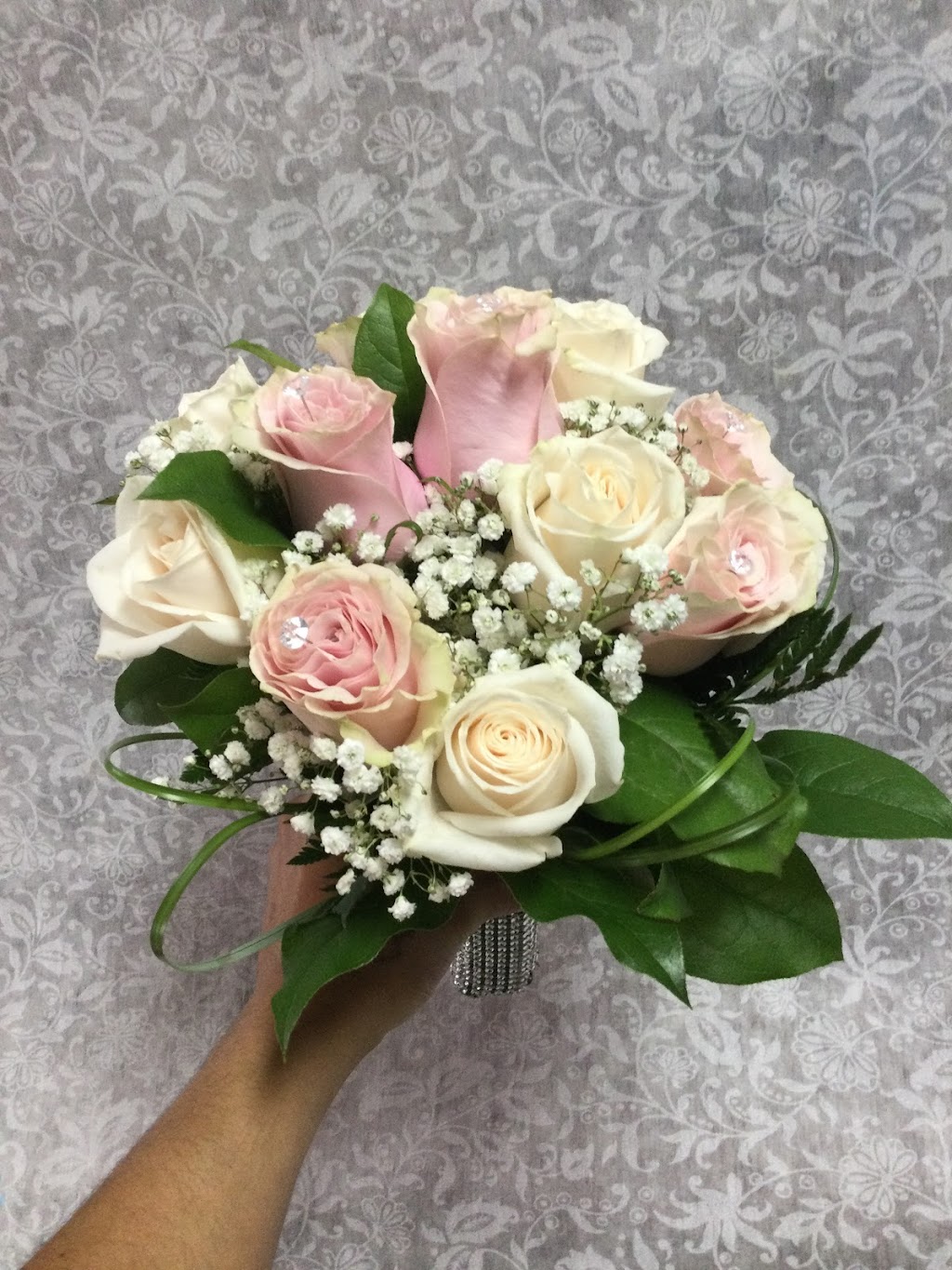 Alliss Flower Shop & Gift Inc. | 47 Park Hill Ave, Yonkers, NY 10701 | Phone: (914) 226-8312