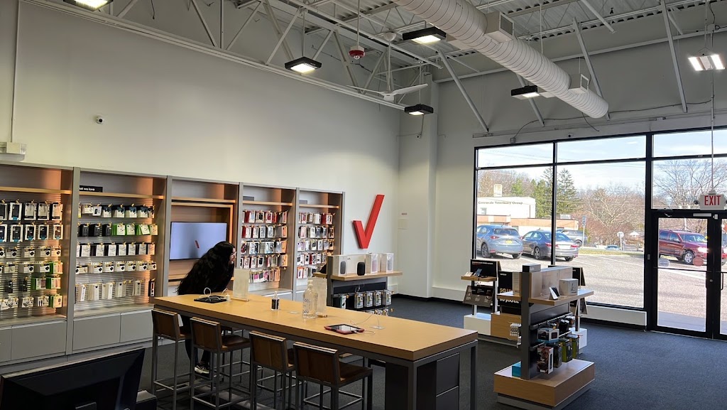 Verizon | 90 Northern Blvd, Greenvale, NY 11548 | Phone: (516) 625-8400