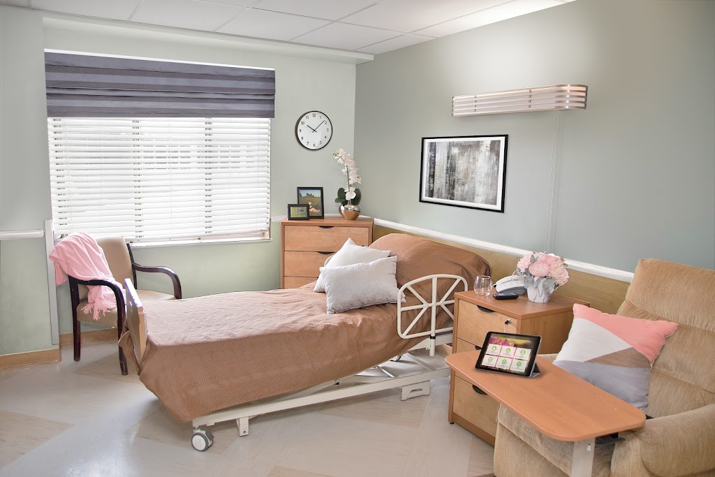 The Grand Rehabilitation and Nursing at South Point | 1 Long Beach Rd, Island Park, NY 11558 | Phone: (516) 432-0300