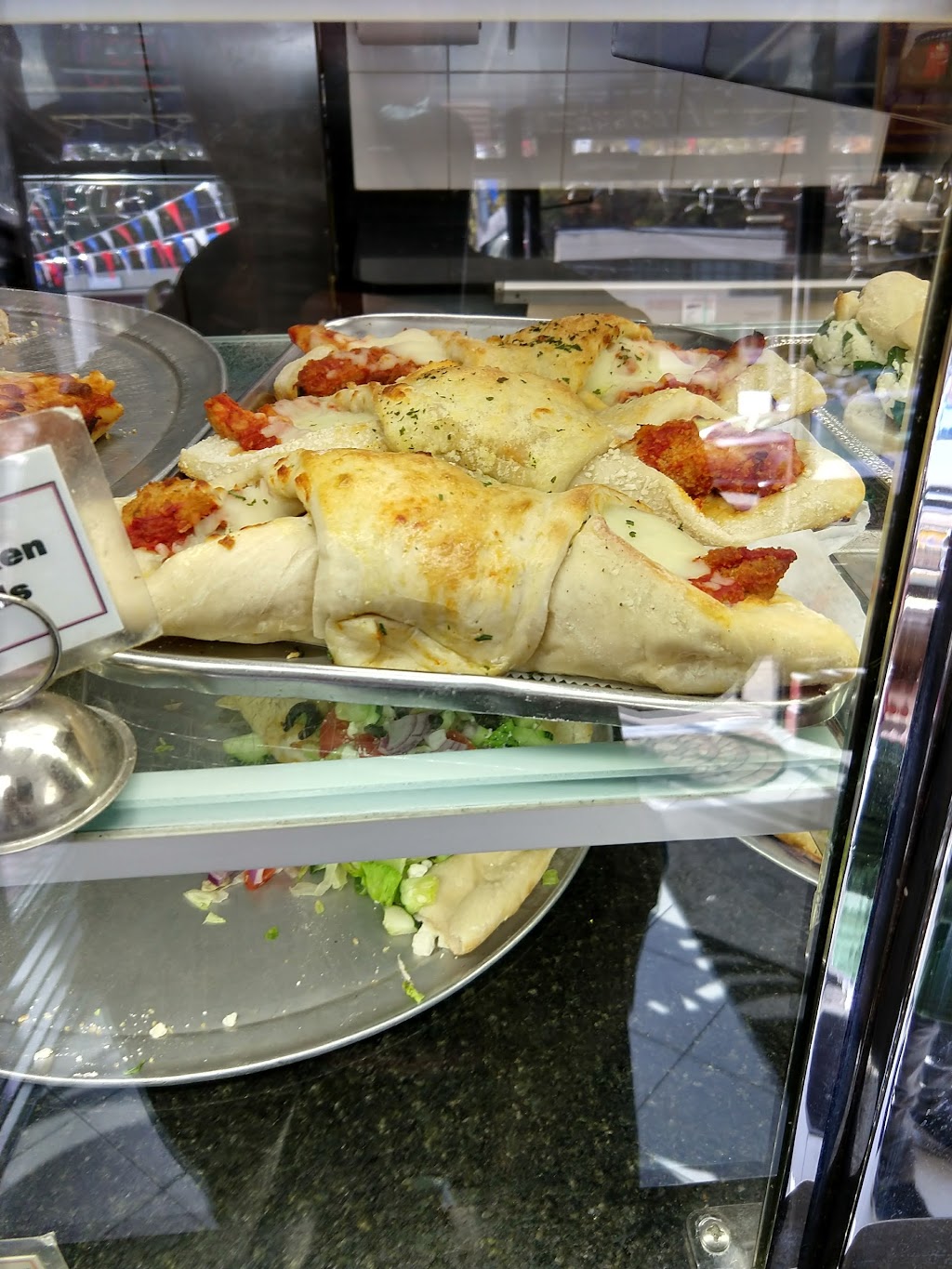 Woodbury Country Deli | 153 Woodbury Rd, Woodbury, NY 11797 | Phone: (516) 367-4180