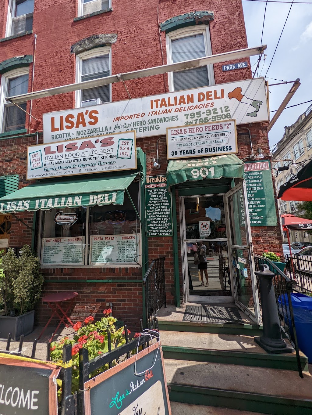 Lisas Italian Deli & Caterer | 901 Park Ave, Hoboken, NJ 07030 | Phone: (201) 795-3212