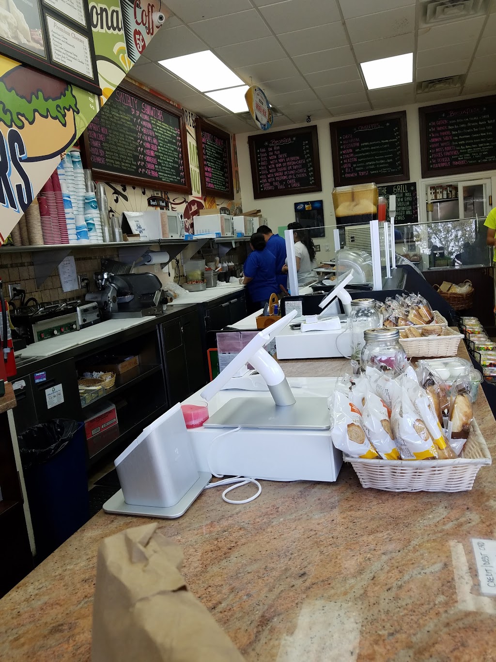 Point lookout deli cafe | 1 Lido Blvd, Point Lookout, NY 11569 | Phone: (516) 432-3354