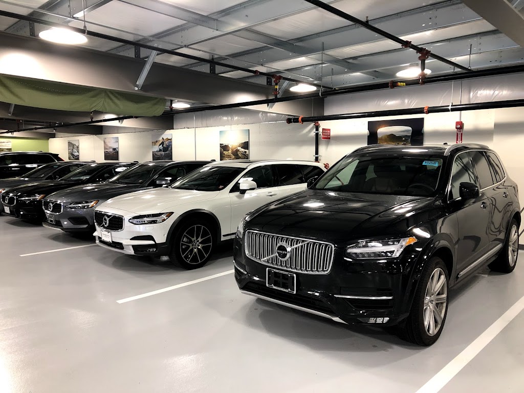 Volvo Cars White Plains | 262 E Main St, Elmsford, NY 10523 | Phone: (914) 347-1910