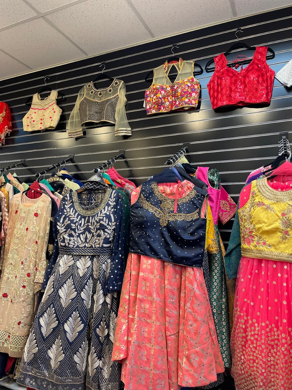 Renu Kumar Fashion | 267-19 Hillside Avenue, Queens, NY 11004 | Phone: (646) 651-3218