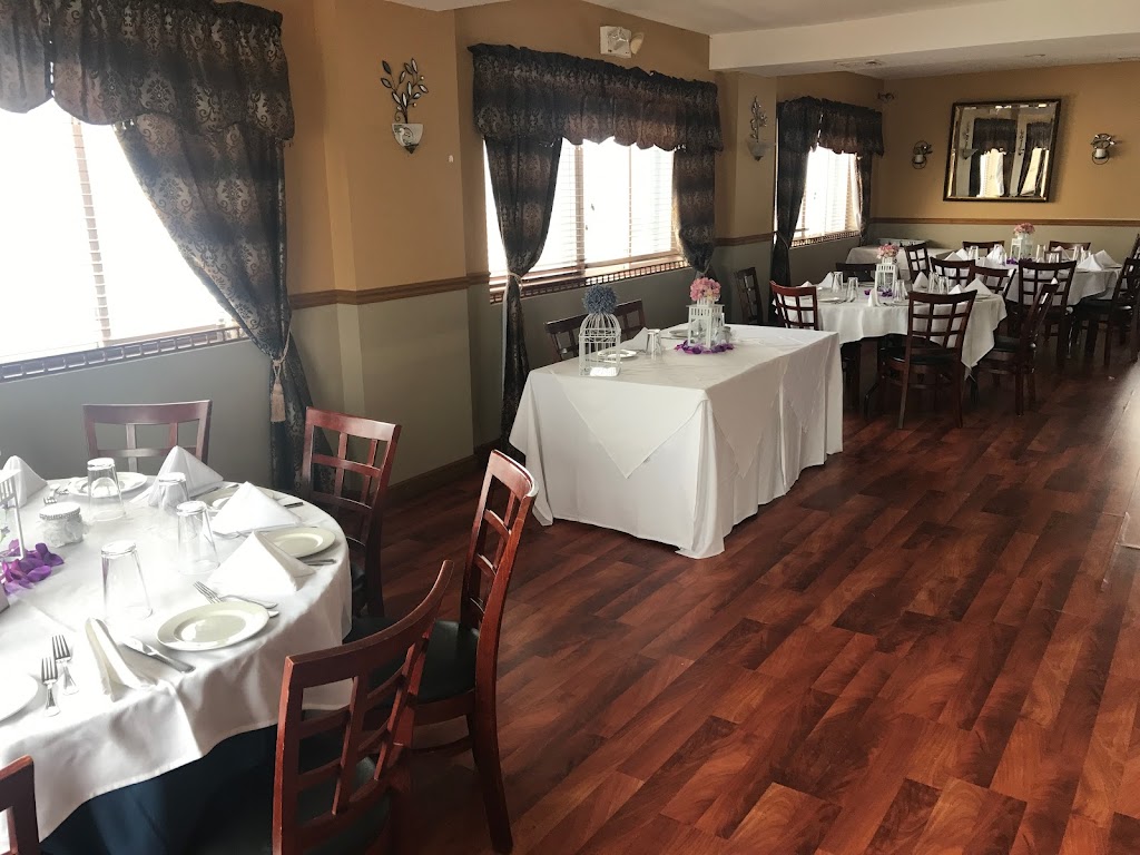 AcQua Restaurant | 1944 Bayberry Ave, Merrick, NY 11566 | Phone: (516) 623-4400