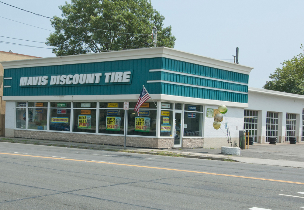 Mavis Discount Tire | 20 W Jericho Turnpike, Huntington Station, NY 11746 | Phone: (631) 810-1227