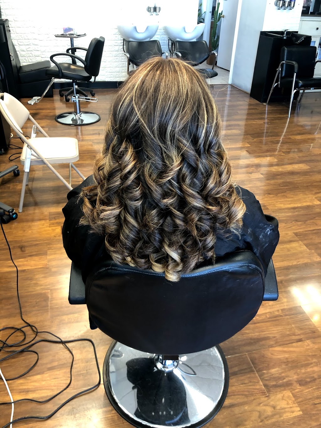 Salon 56 | 56 Lake St #4003, White Plains, NY 10603 | Phone: (914) 281-0505