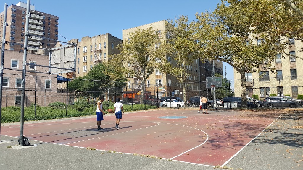 Brighton Beach Playground | Brighton 2nd St. &, Brightwater Ct, Brooklyn, NY 11235 | Phone: (212) 639-9675