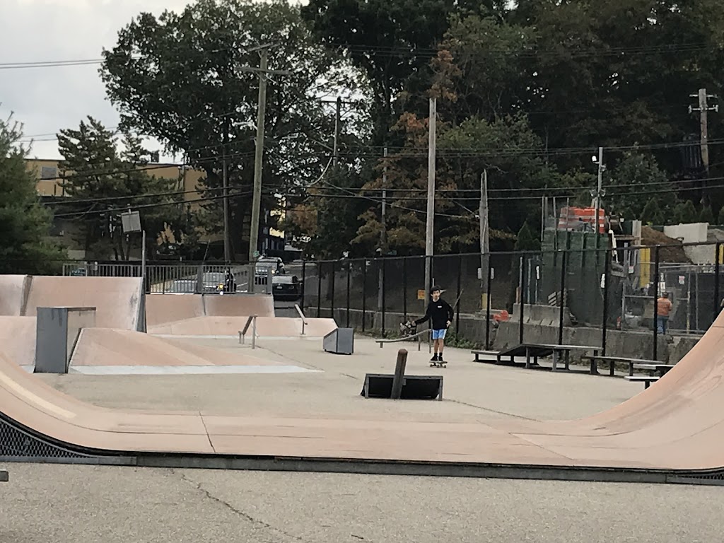 Sidney E. Frank Skate Park | 436 5th Ave, New Rochelle, NY 10801 | Phone: (914) 654-2087