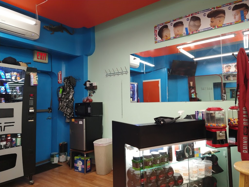 Two Brothers Barber | 310 Uniondale Ave, Uniondale, NY 11553 | Phone: (516) 414-0614