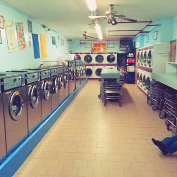 C & J Laundromat | 1558 Bath Ave, Brooklyn, NY 11228 | Phone: (718) 234-8100