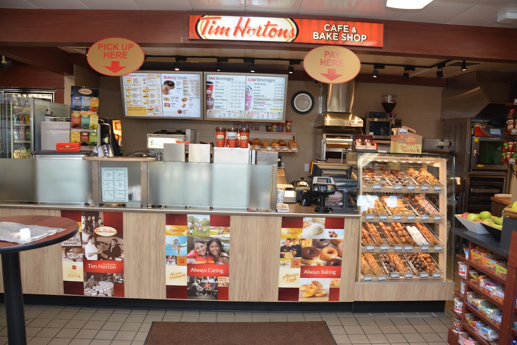 Tim Hortons | 2 Old Country Rd, Westbury, NY 11590 | Phone: (516) 832-8181