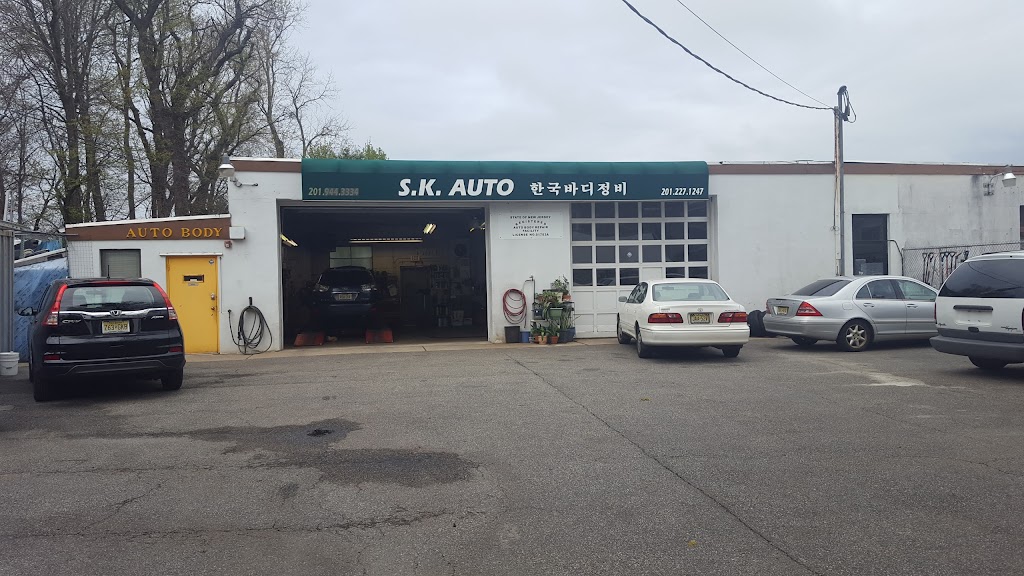 SK Auto Repair Inc | 38 Broadway, Cresskill, NJ 07626 | Phone: (201) 227-1247